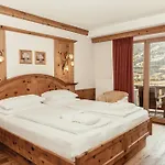 Held - Hotel&spa , 4 Sterne Superior, Zillertal Hotel 4*
