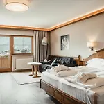 Held - Hotel&spa , 4 Sterne Superior, Zillertal 4*