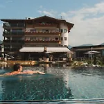 Hotel Held - Hotel&spa , 4 Sterne Superior, Zillertal 4*