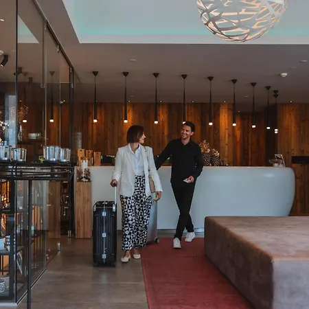 Hotel Held