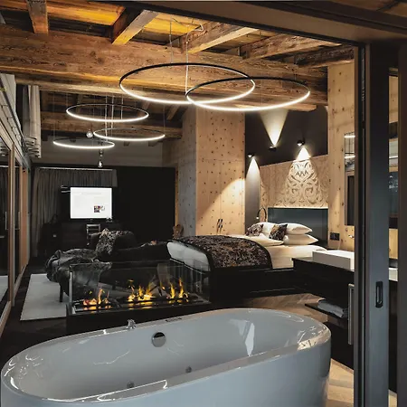 Held Hotel 4*