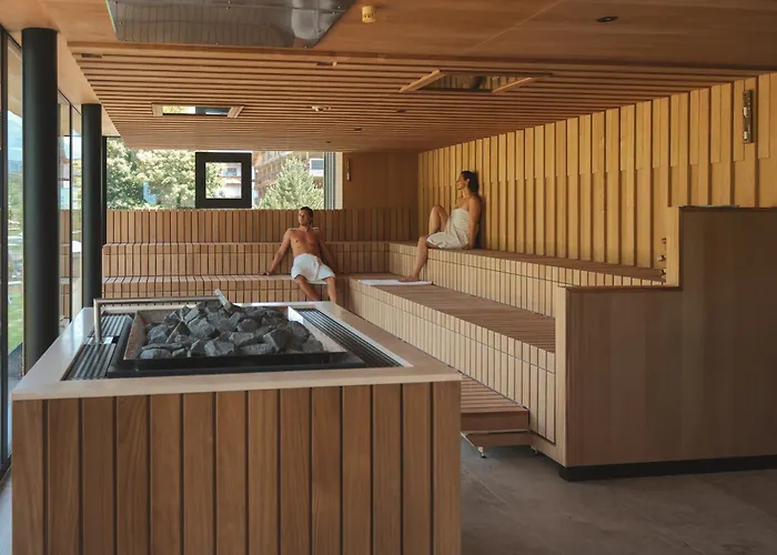 Held - Hotel&spa , 4 Sterne Superior, Zillertal Hotel Fügen