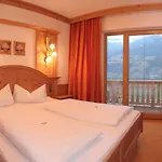 Held Hotel