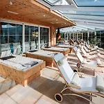 Held Hotel Fuegen